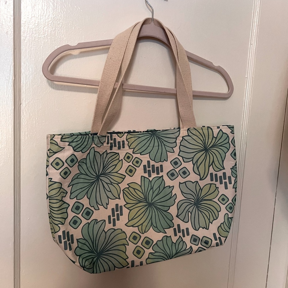 Canvas Floral Tote Bag in Green and Cream